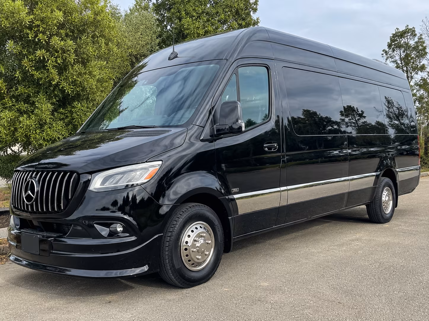 Arvada Wedding Transportation & Shuttle Service