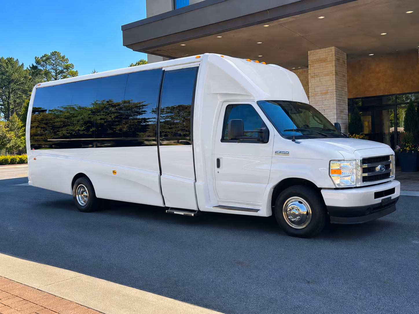 Denver Airport Shuttle & Transportation party bus exterior