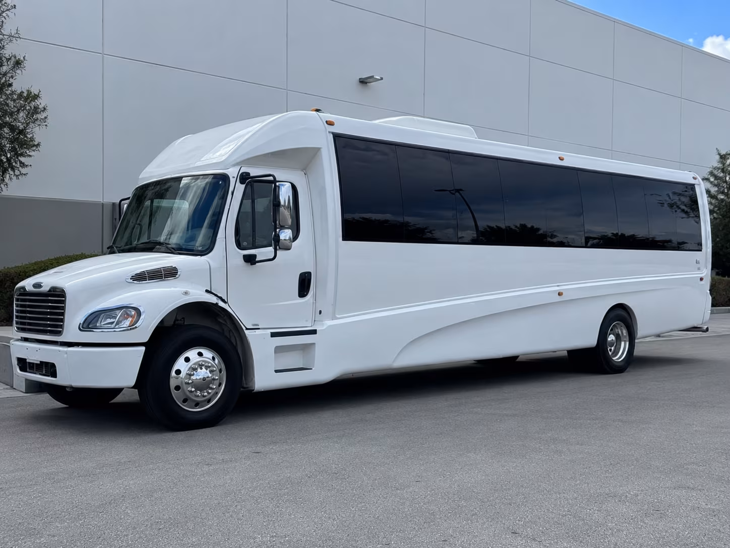 Denver Prom & Homecoming Transportation group transportation
