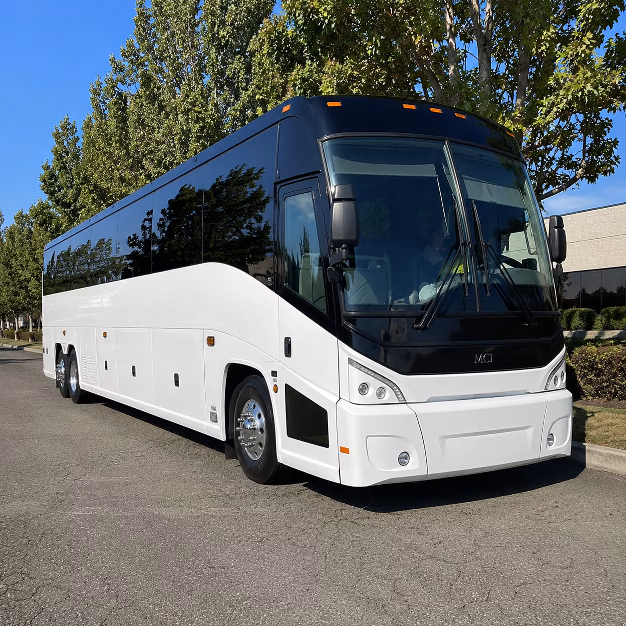 Lakewood School Event & Field Trip Transportation