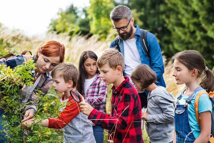 Arvada School Field Trip Bus Rental